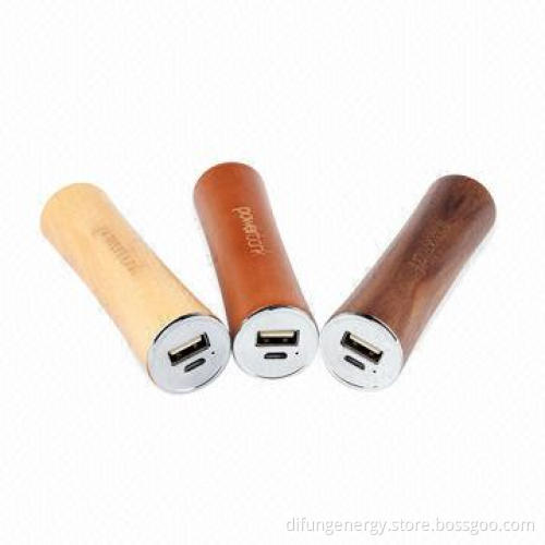 Power bank, 2014 with 2,600mAh, Samsung battery